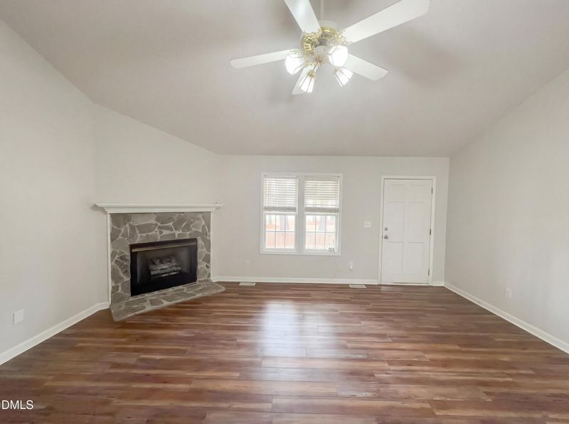 299 Greenleaf Rd, Angier, NC 27501