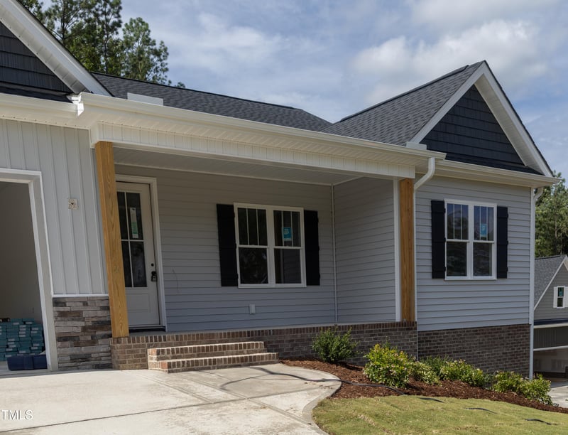 299 Little Lady Trl, Zebulon, NC 27597