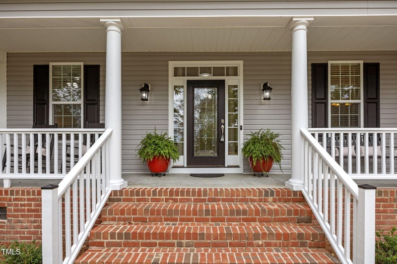 299 Oxford Woods Dr, Angier, NC 27501