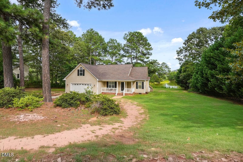 299 Park Ln, Coats, NC 27521