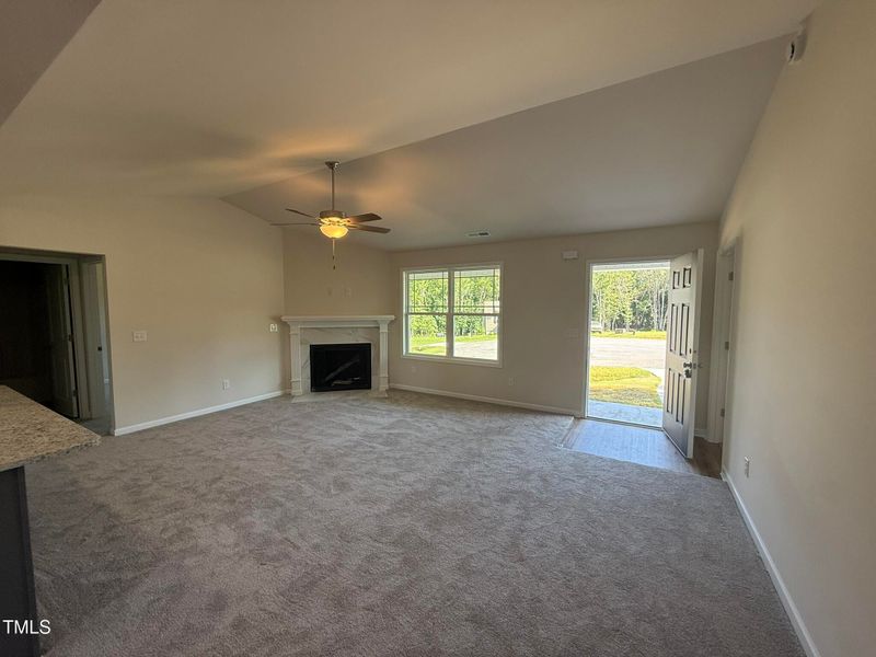 299 Starry Sky Dr, Benson, NC 27504