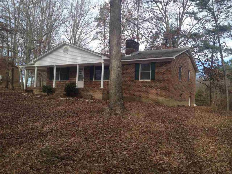 2995 Bowmantown Rd, Roxboro, NC 27574