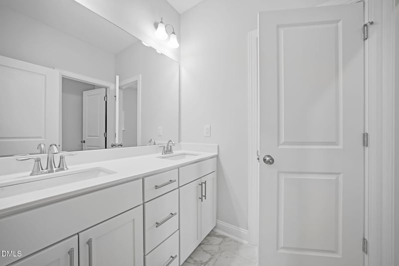 2997 Ocean Sunrise Dr, Wake Forest, NC 27587