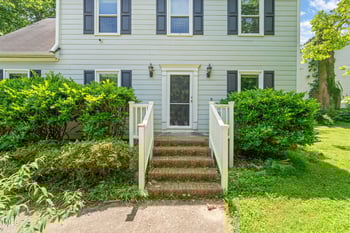 3 Cobble Glen Ct, Durham, NC 27713