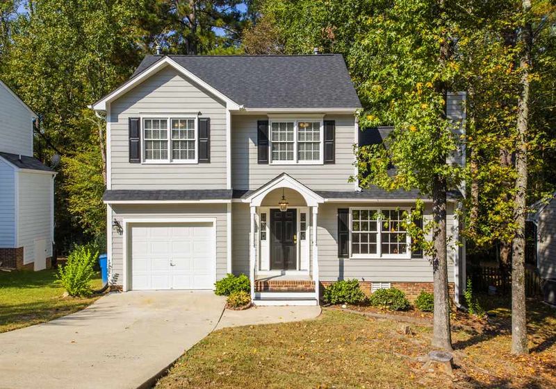 3 Creeks Edge Ct, Durham, NC 27713