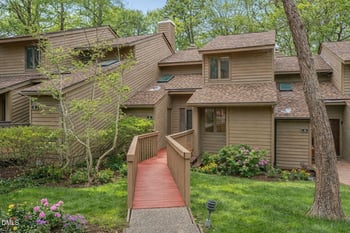 3 Creekview Ln, Durham, NC 27705