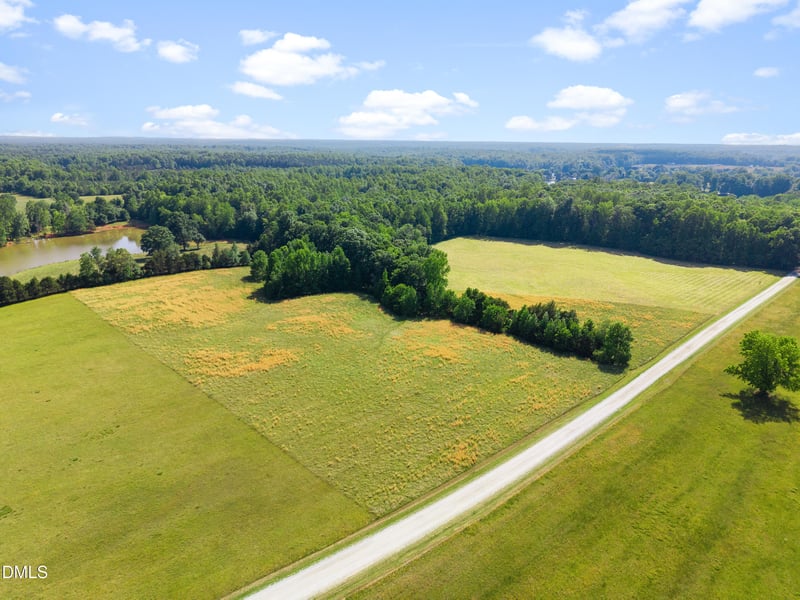 3 Deer Run Trl, Hillsborough, NC 27278