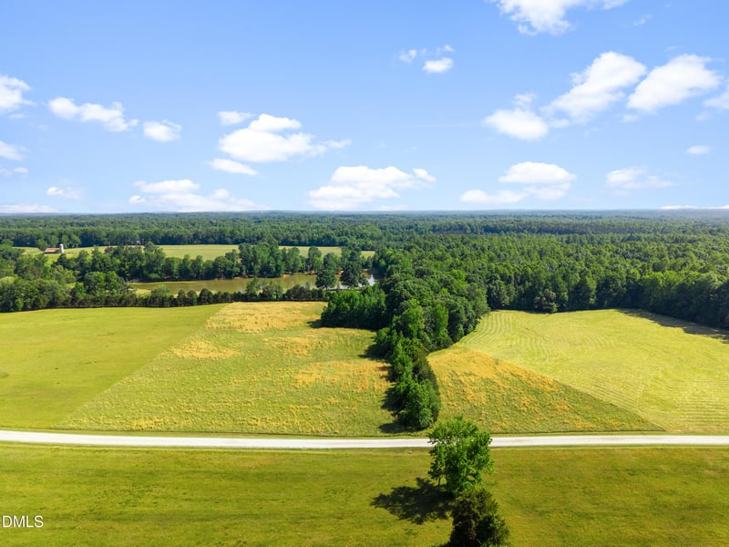 3 Deer Run Trl, Hillsborough, NC 27278