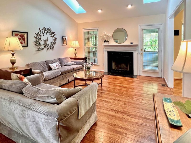 3 Drummond Ct, Durham, NC 27713