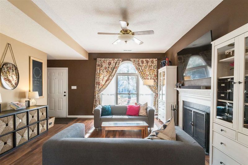 3 Elderberry Ct, Durham, NC 27703