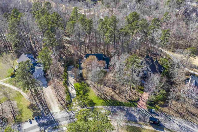 3 Fairwoods Dr, Durham, NC 27712