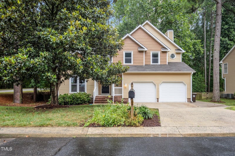 3 Fieldcrest Ct, Durham, NC 27713