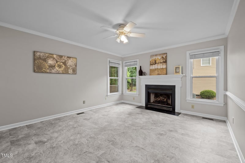 3 Fieldcrest Ct, Durham, NC 27713