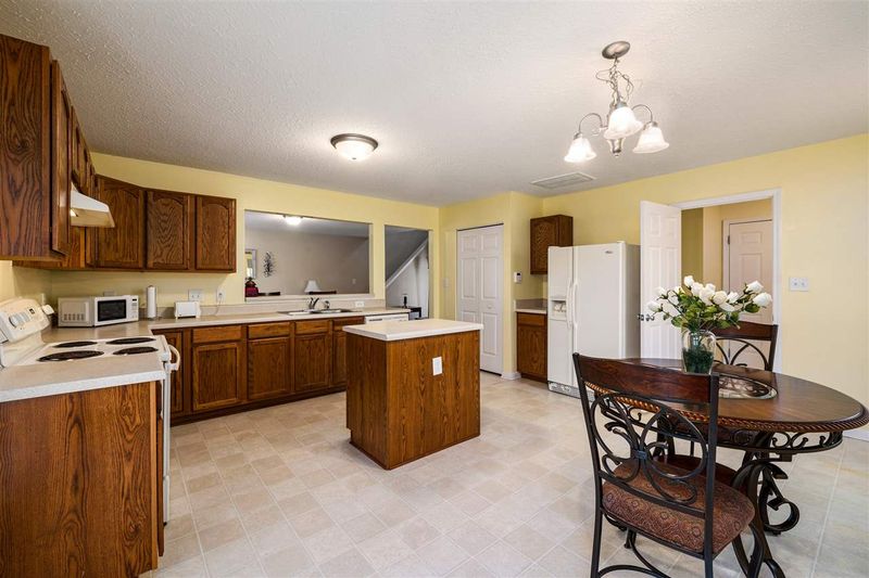 3 Flatford Ct, Durham, NC 27704