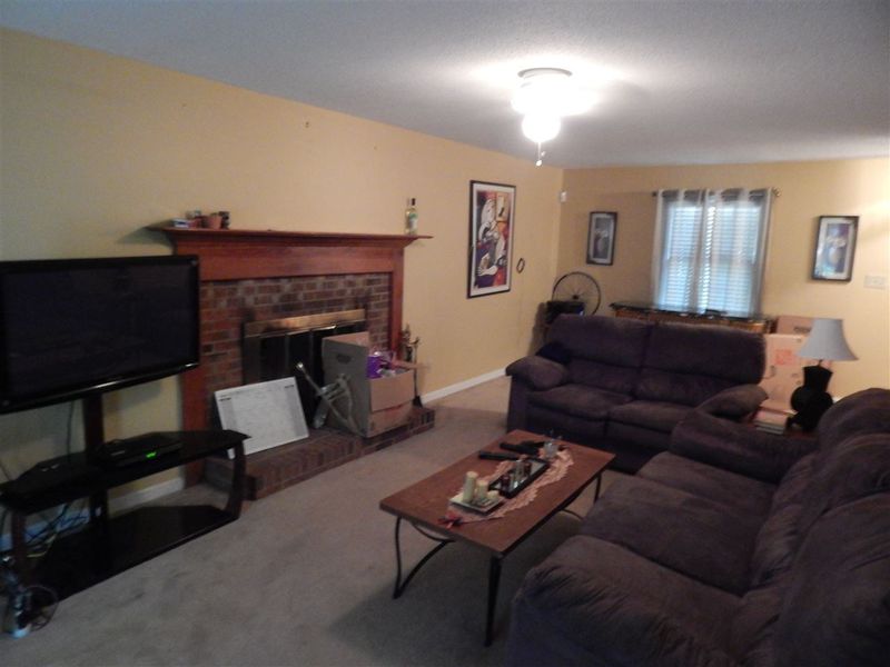3 Jason Ct, Durham, NC 27705
