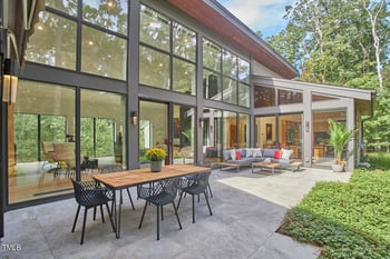 3 Lanier Dr, Chapel Hill, NC 27517