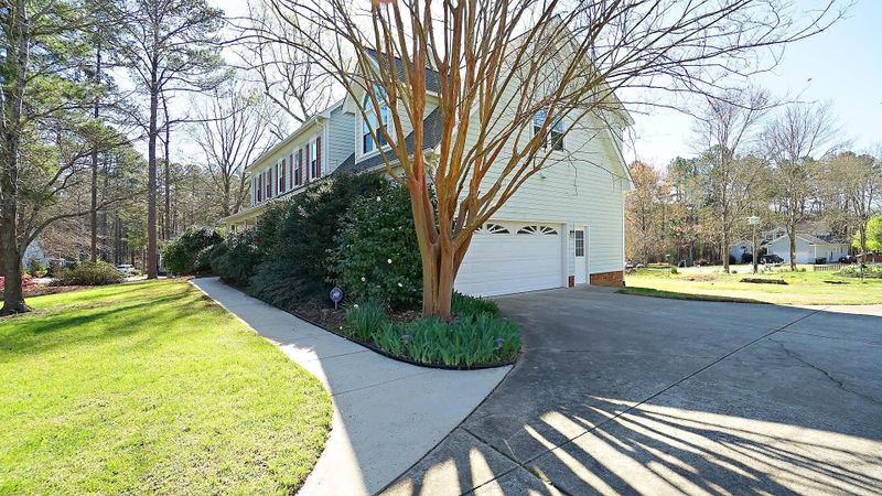 3 Oakwind Ct, Durham, NC 27713