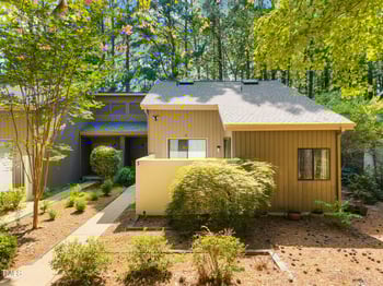 3 Paddington Pl, Chapel Hill, NC 27517