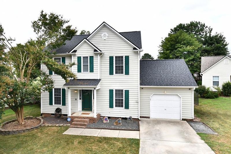 3 Red Bluff Ct, Durham, NC 27713