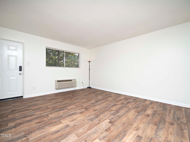 3 Shepherd Ln #Bldg C, Chapel Hill, NC 27514