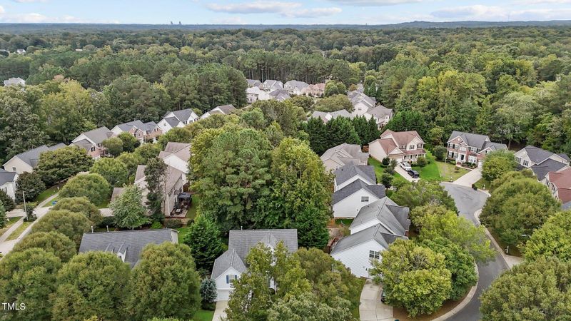 3 Starwood Ln, Durham, NC 27712