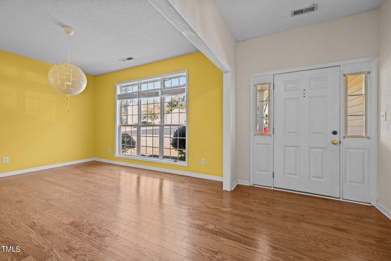3 Stillhouse Pl, Durham, NC 27704