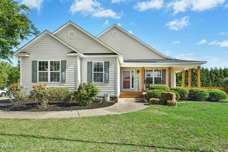 30 Basswood Cir, Willow Springs, NC 27592