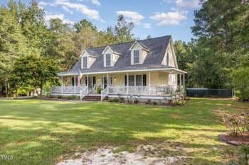 30 Beddingfield Dr, Zebulon, NC 27597