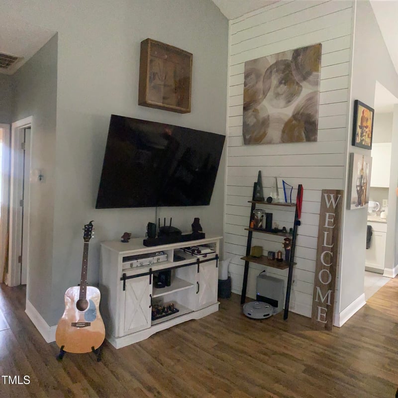 30 Bethany Ln, Youngsville, NC 27596