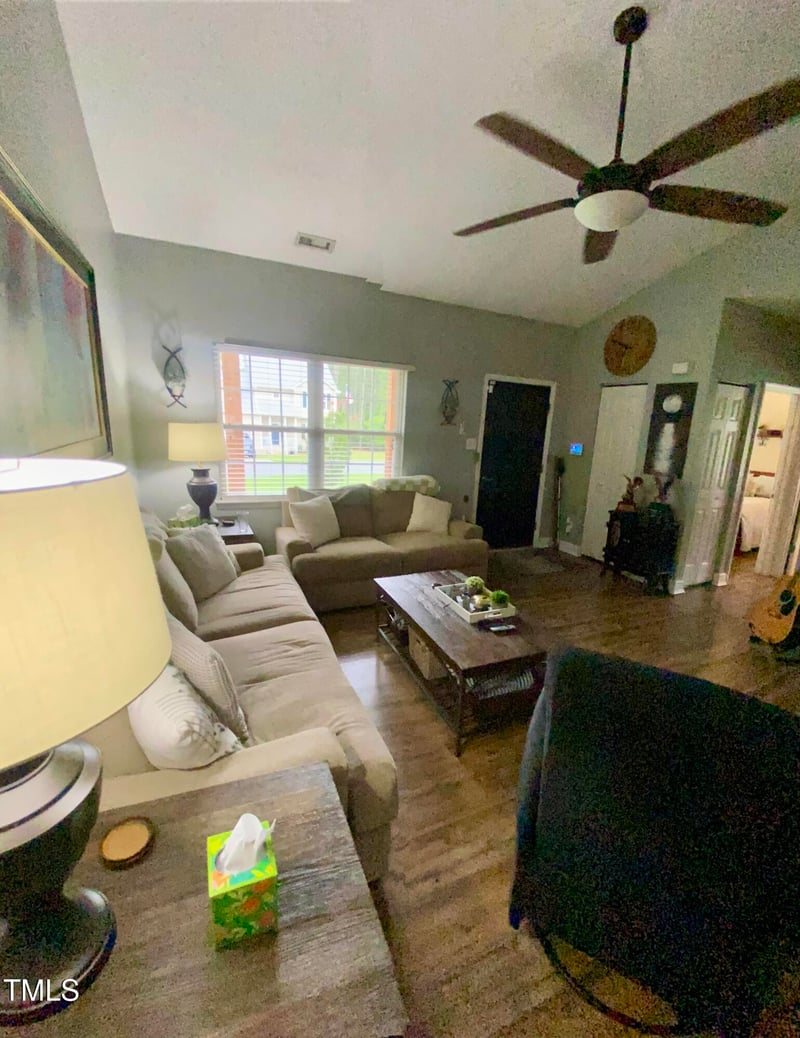 30 Bethany Ln, Youngsville, NC 27596