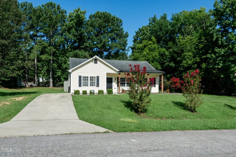 30 Bethany Ln, Youngsville, NC 27596