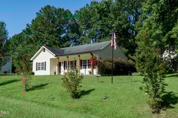 30 Bethany Ln, Youngsville, NC 27596