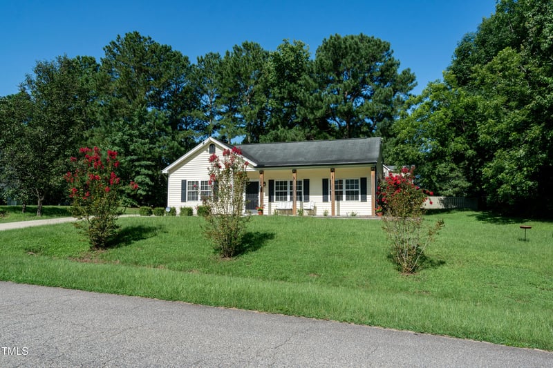 30 Bethany Ln, Youngsville, NC 27596