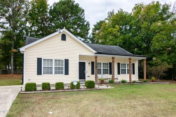 30 Bethany Ln, Youngsville, NC 27596
