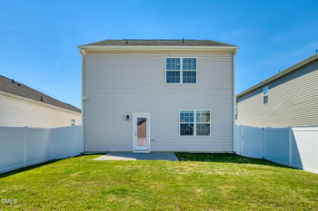 30 Branch Wood Dr, Fuquay Varina, NC 27526