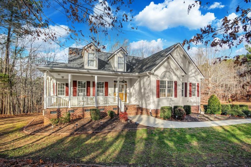 30 Charleston Ct, Youngsville, NC 27596