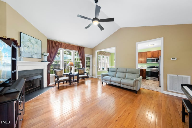 30 Cornerstone Dr, Franklinton, NC 27525