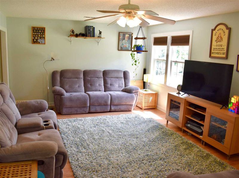 30 Dawn Ave, Four Oaks, NC 27524