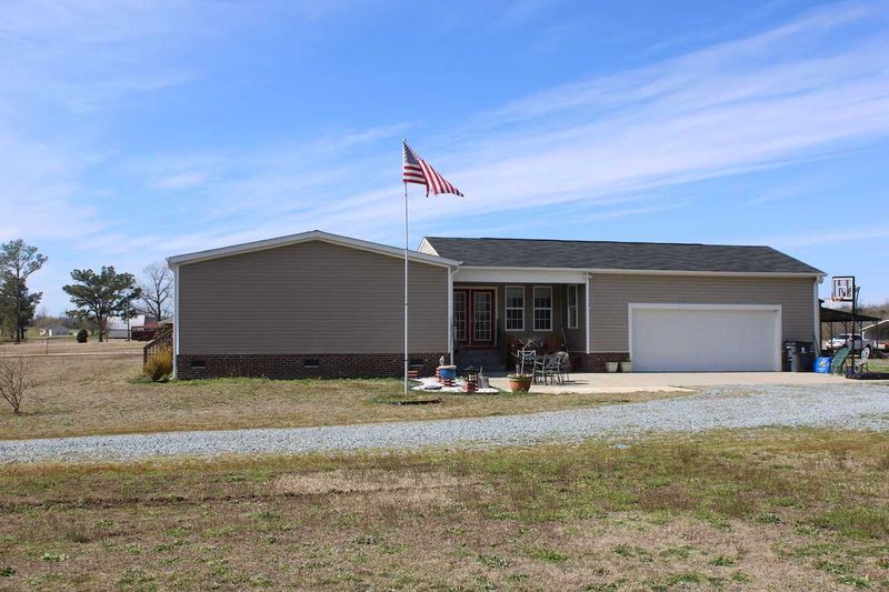 30 Dodd Mclamb Rd, Four Oaks, NC 27524