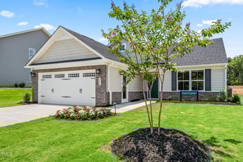 30 Elmwood Ave, Sanford, NC 27330