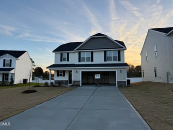 30 Emily Gardens Dr, Selma, NC 27576