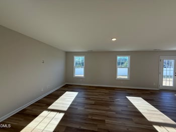 30 Emily Gardens Dr, Selma, NC 27576