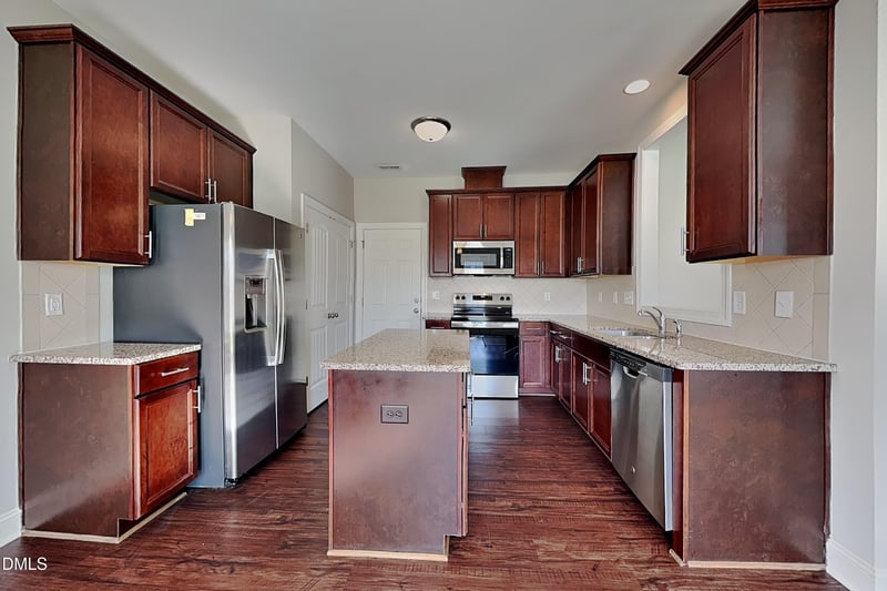 30 Gemith Ct, Clayton, NC 27520