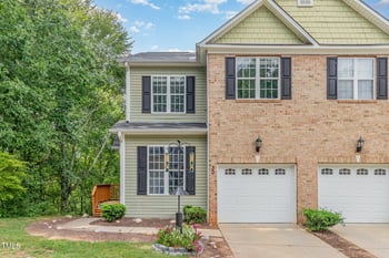 30 Great View Ct, Clayton, NC 27527