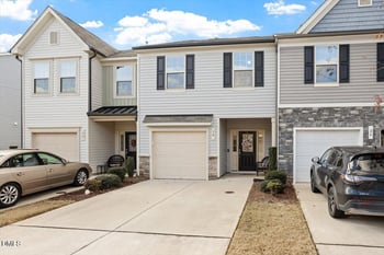 30 Grey Abbey Dr, Clayton, NC 27527