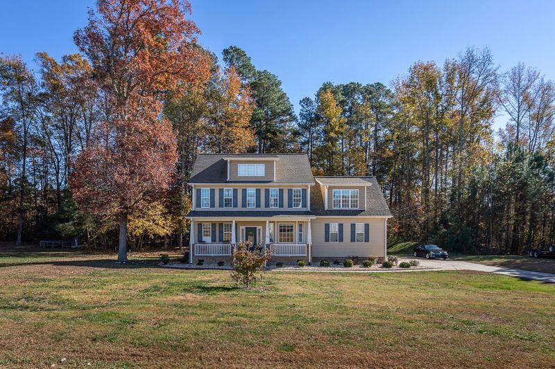 30 E Hackberry Ln, Youngsville, NC 27596
