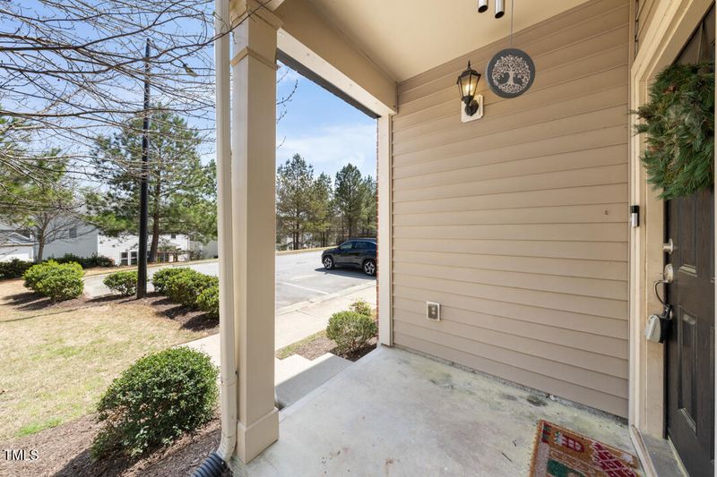 30 Holly Berry Ln, Durham, NC 27703
