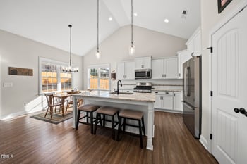 30 Kathleen Ct, Youngsville, NC 27596