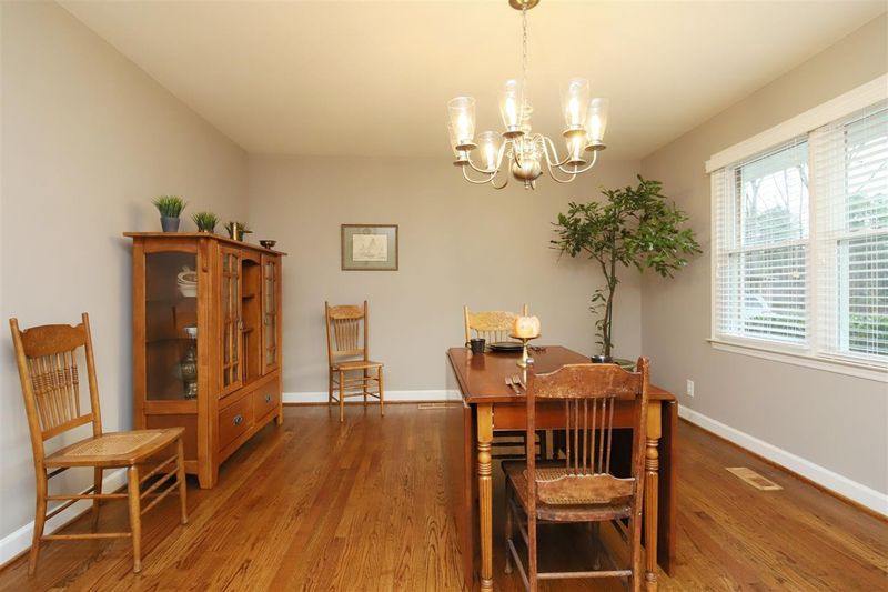 30 Kitchner Ct, Durham, NC 27705