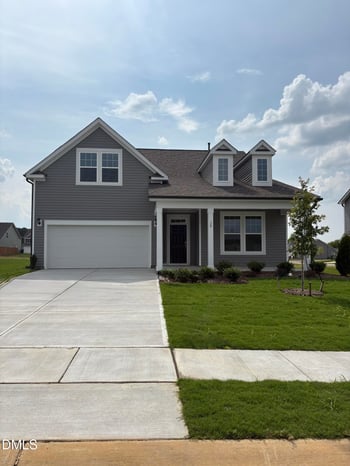 30 Little Branch Dr, Lillington, NC 27546
